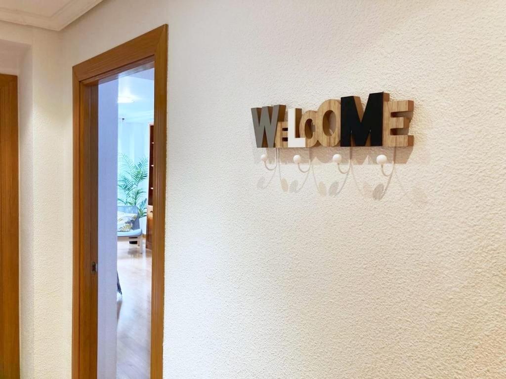 Apartamento Grande, 2 Dormitorios, Garaje Gratis Madrid Esterno foto