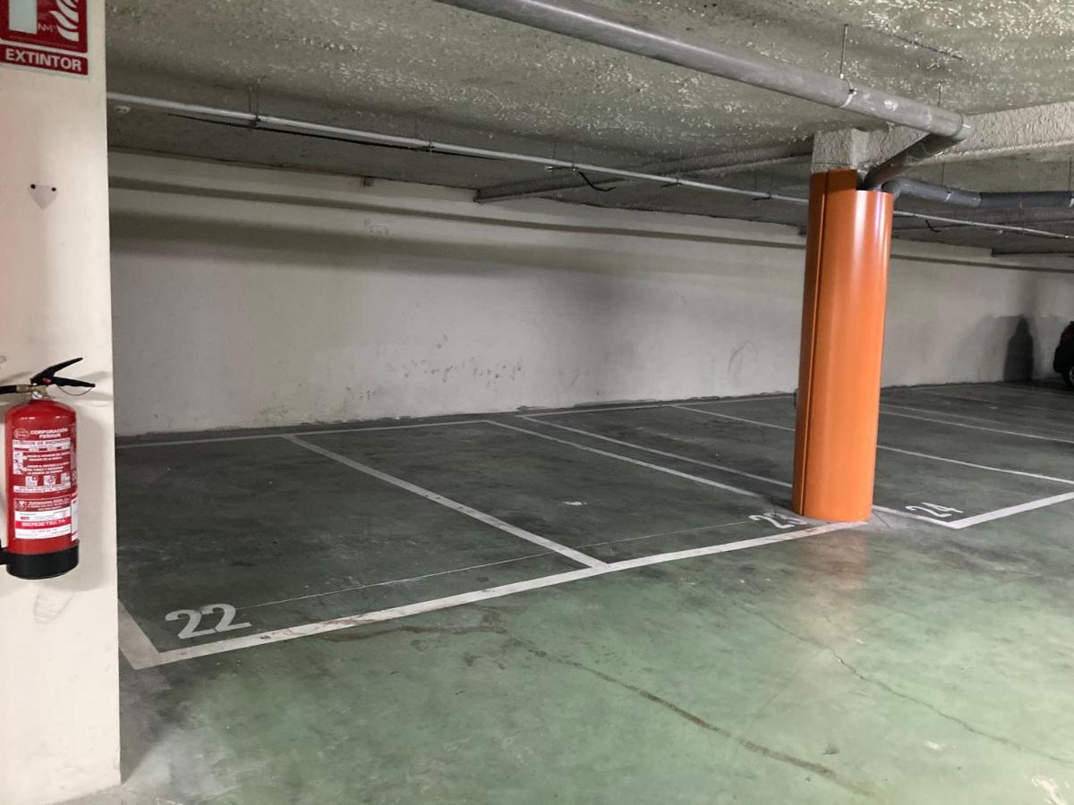 Apartamento Grande, 2 Dormitorios, Garaje Gratis Madrid Esterno foto